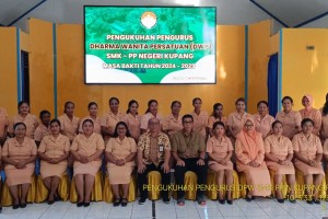 Kukuhkan DWP, SMK Kementan Mantapkan Organisasi Wanita