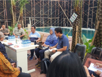 Tak Ada Tanggal Merah, Mentan Amran Rapat Khusus di Ahad Pagi