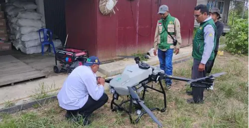 Kementan Dorong Modernisasi Pertanian, Petani CSR Kapuas Dilibatkan Operasikan Drone