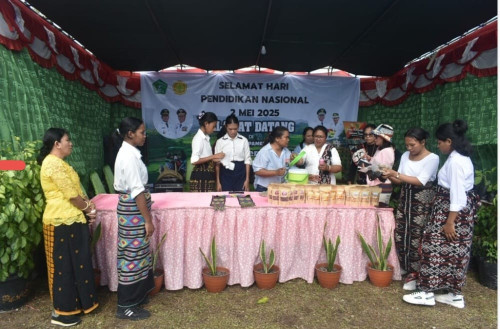 Dukung Pembangunan Pendidikan Pertanian, SMK-PP Negeri Kementan Semarakkan Peringatan Hari Pendidikan Nasional 